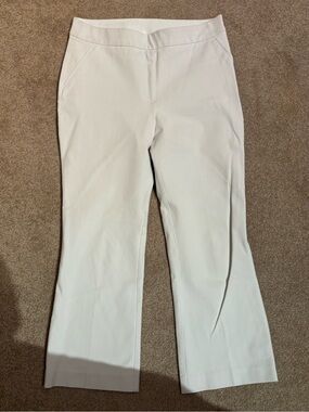 Spanx On The Go Kick Flare Cropped Pants Medium White Womens Pull On Stretch
